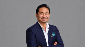 Alexander Zhang